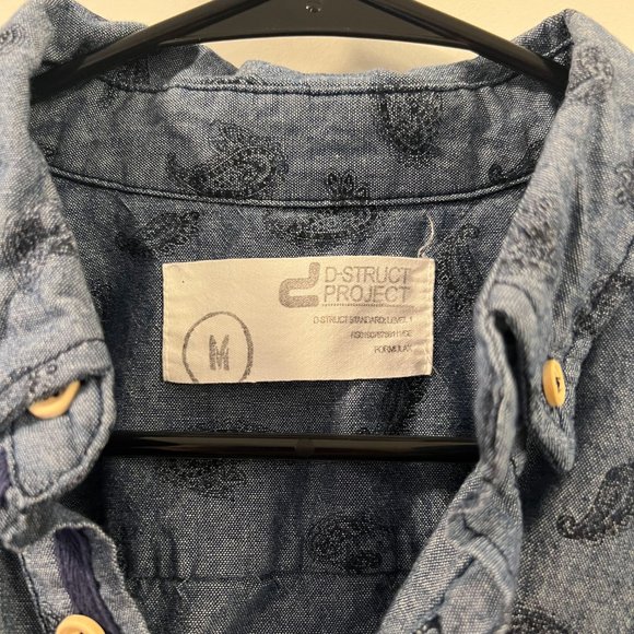 Men's Paisley Shirt with buttons - Picture 3 of 3